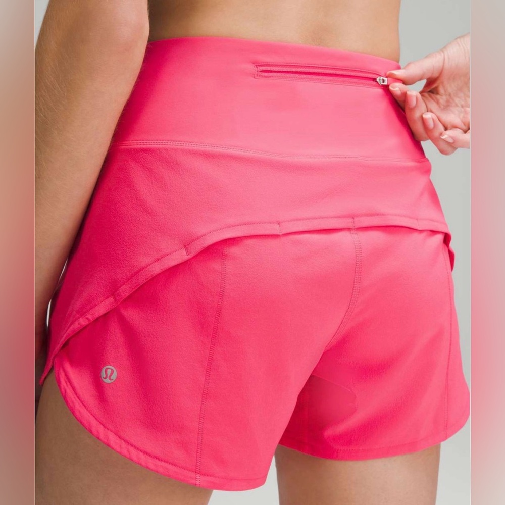(6) Lululemon • Speed Up High Rise Lined Short 4”